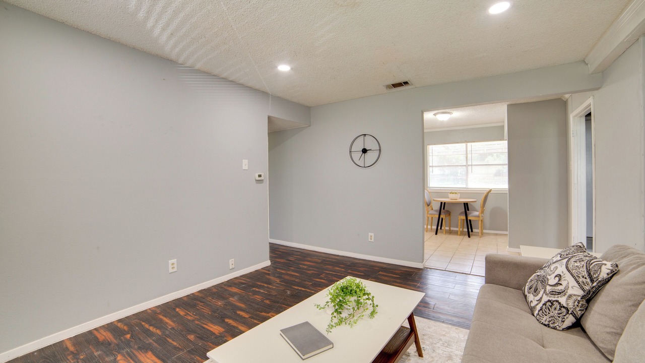 Photo of Livingroom in Sachse