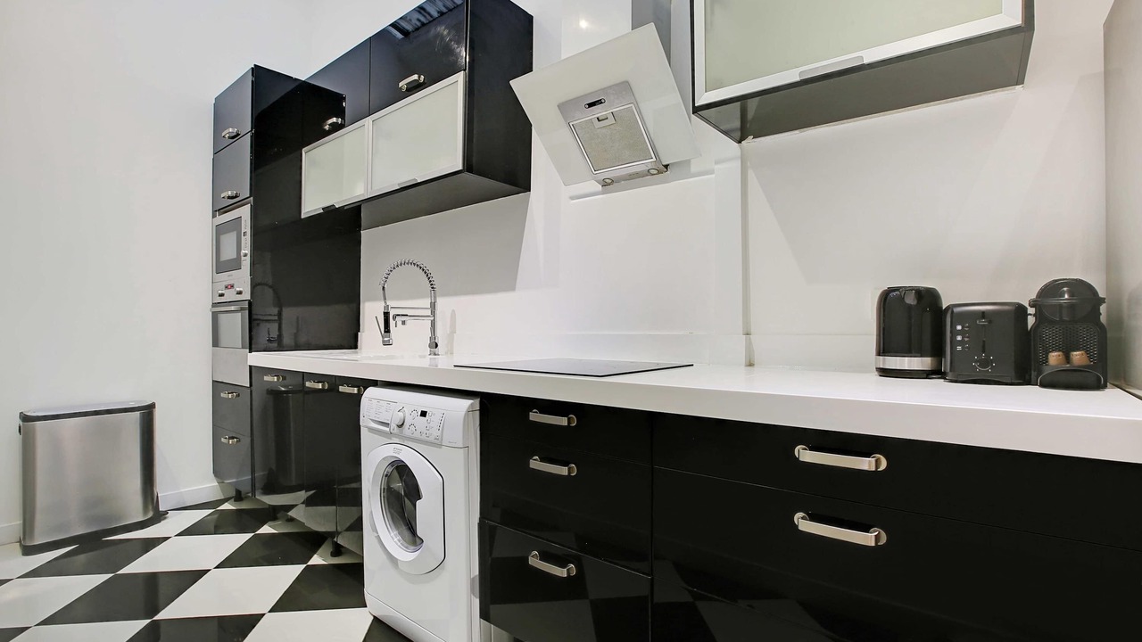 Photo of Kitchen in Arts-et-Metiers