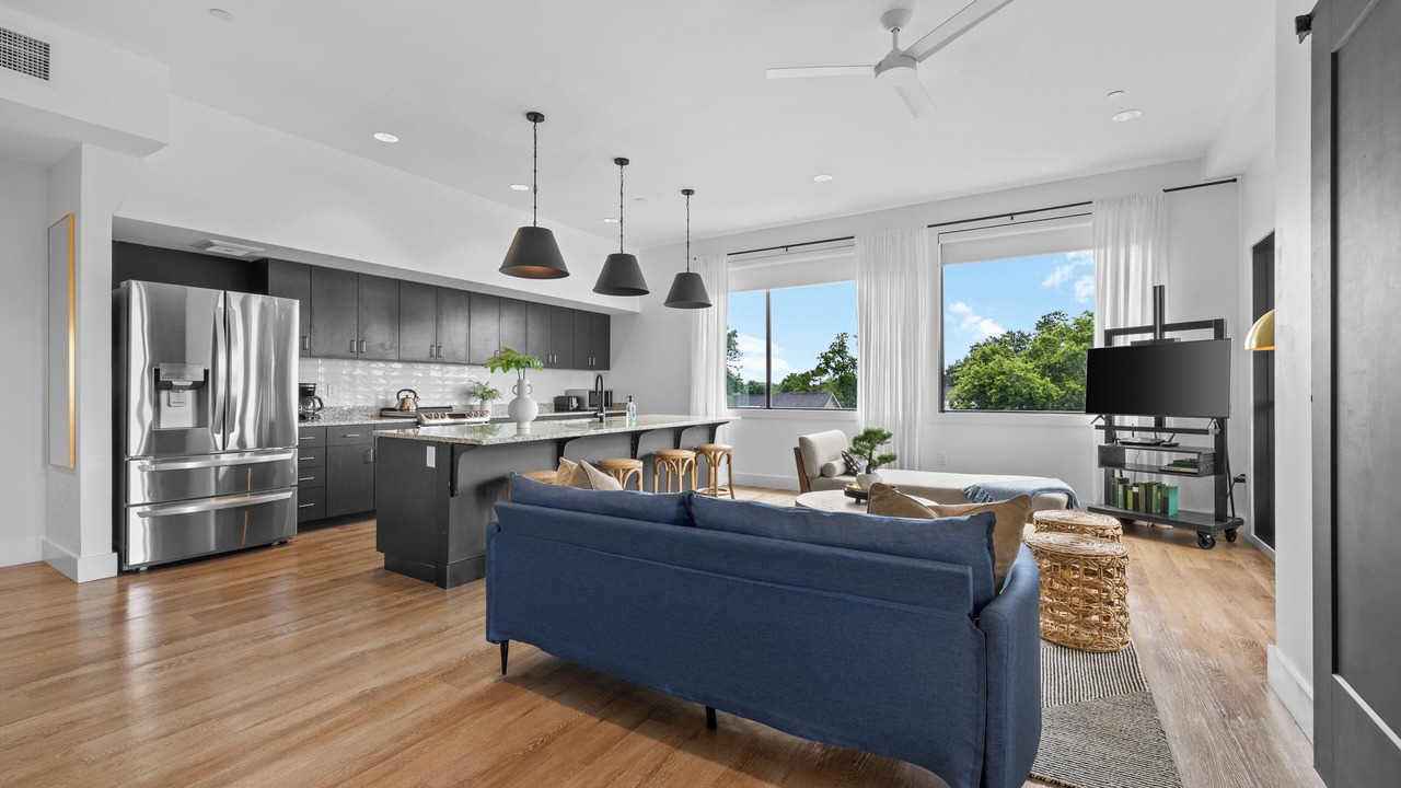 Photo of Livingroom in Eighth Avenue