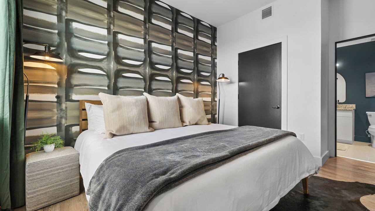 Photo of Bedroom in Eighth Avenue