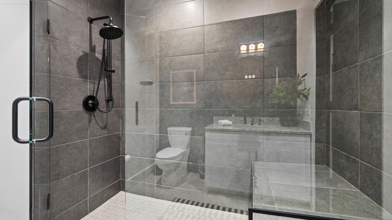 Photo of Bathroom in Eighth Avenue