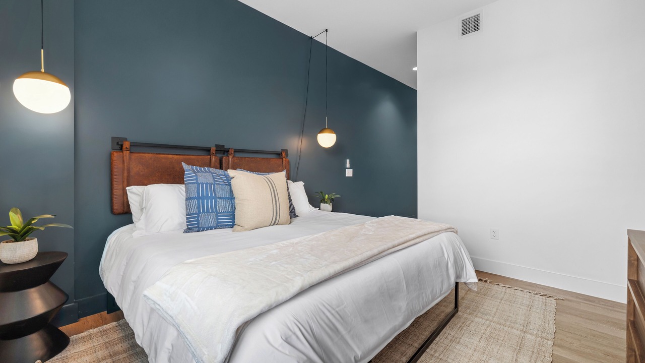 Photo of Bedroom in Eighth Avenue