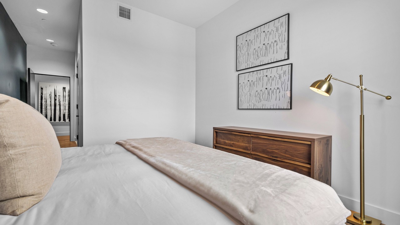 Photo of Bedroom in Eighth Avenue
