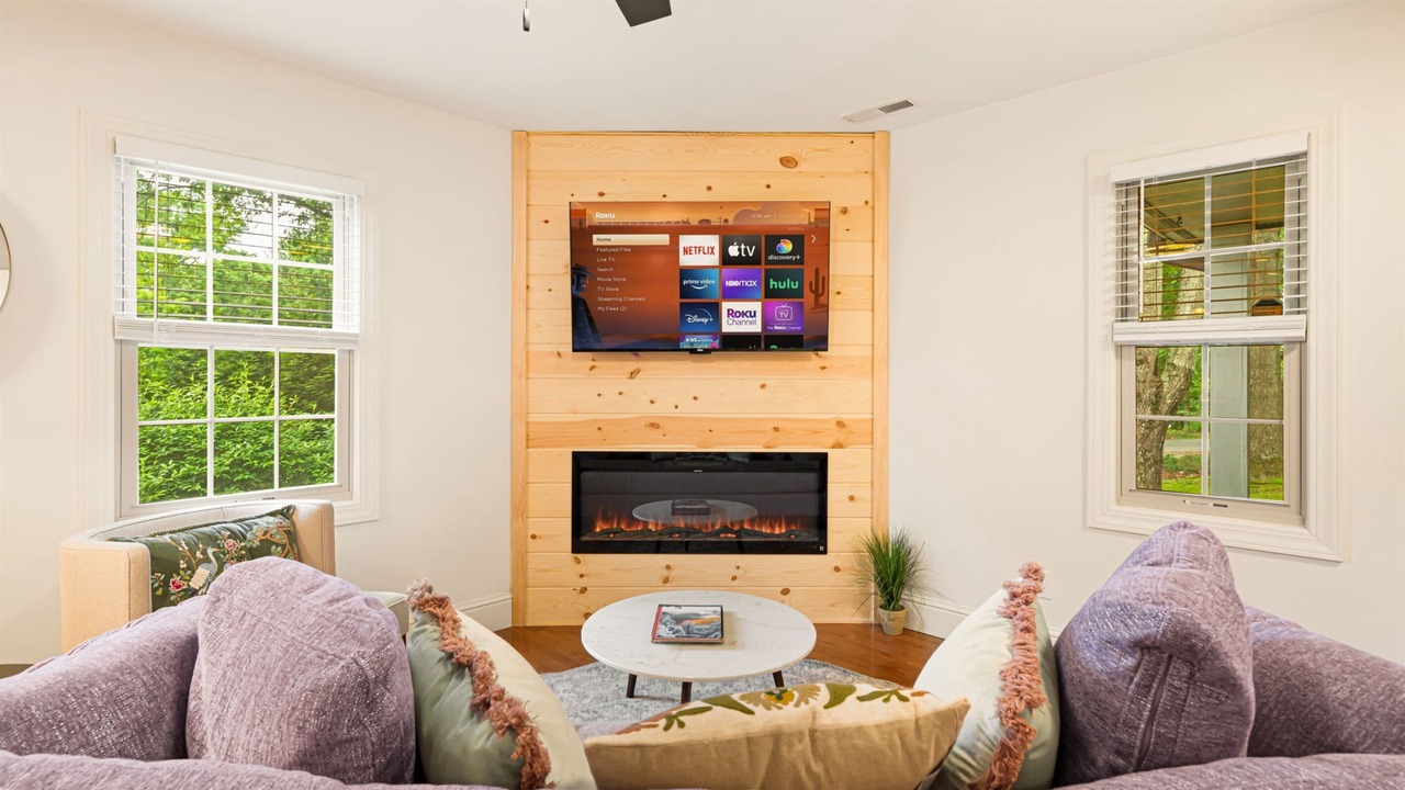 Photo of Livingroom in Asheville
