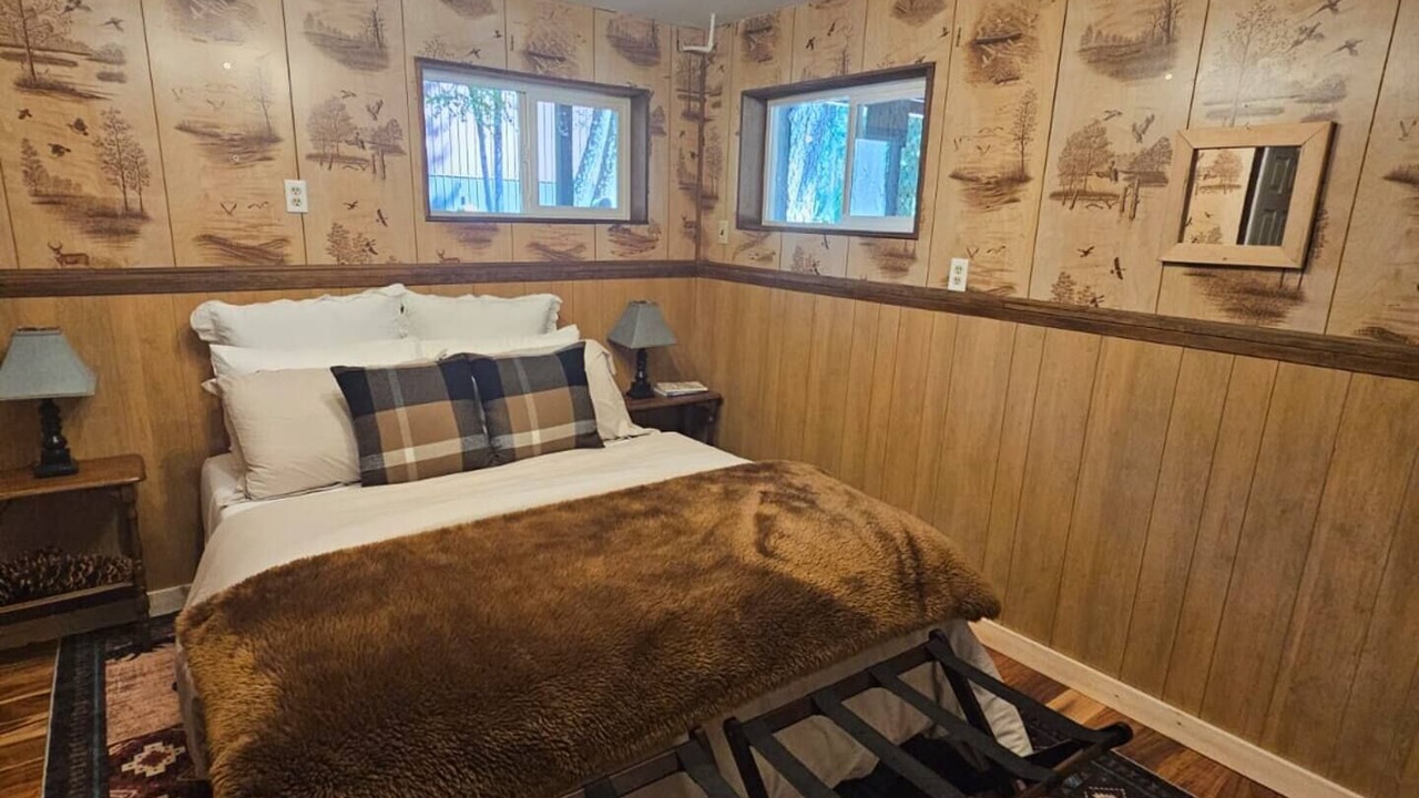 Photo of Bedroom in Easton