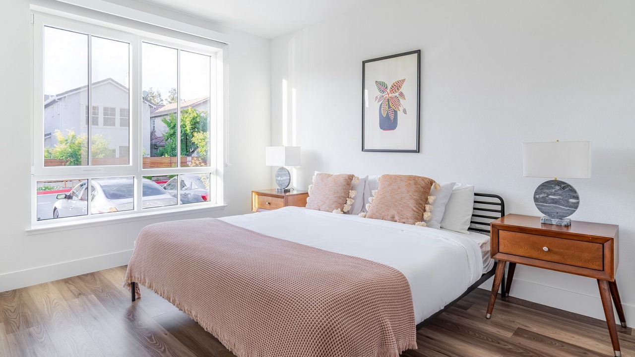 Photo of Bedroom in Pleasant Hill