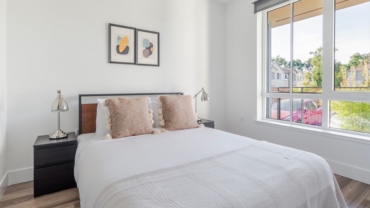 Photo of Bedroom in Pleasant Hill