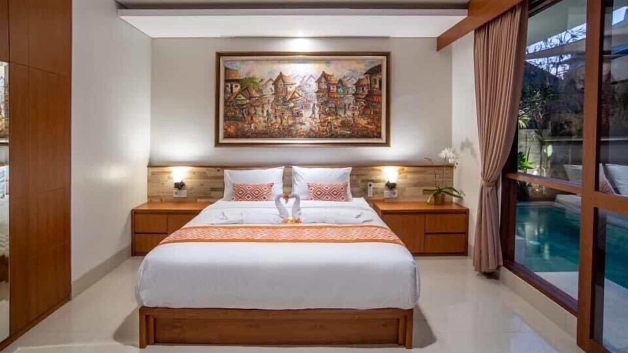 Photo of Bedroom in Kartika Plaza