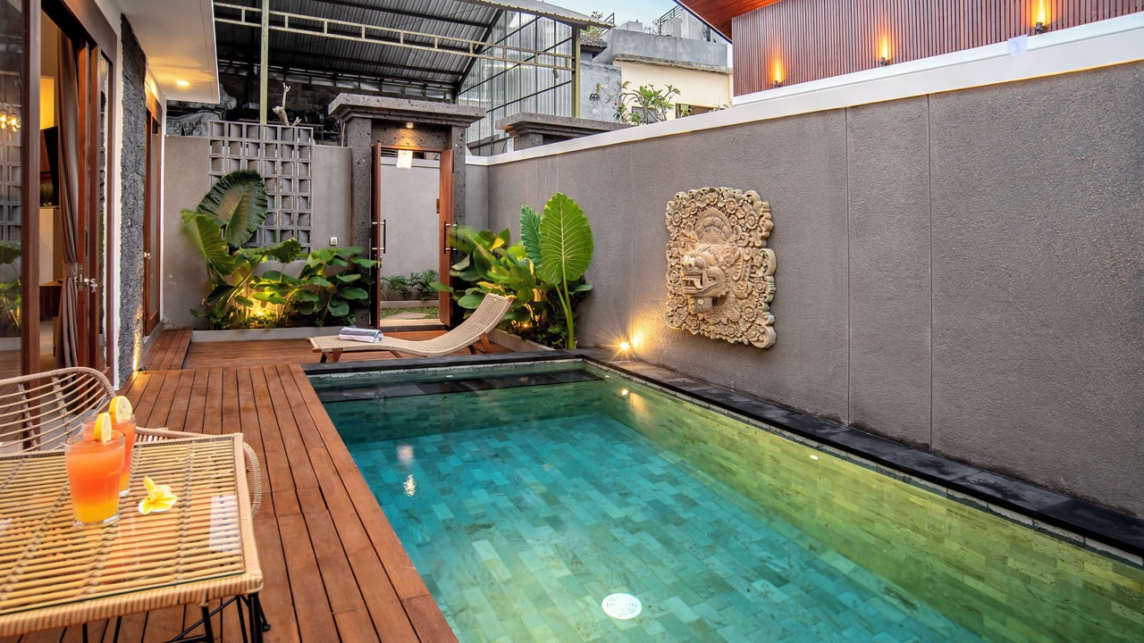 Photo of Patio Balcony in Kartika Plaza