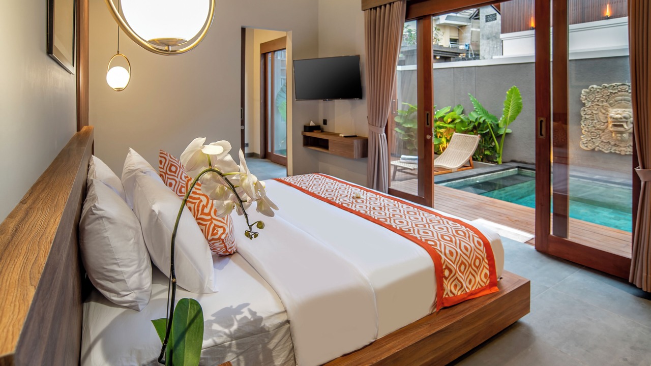 Photo of Bedroom in Kartika Plaza