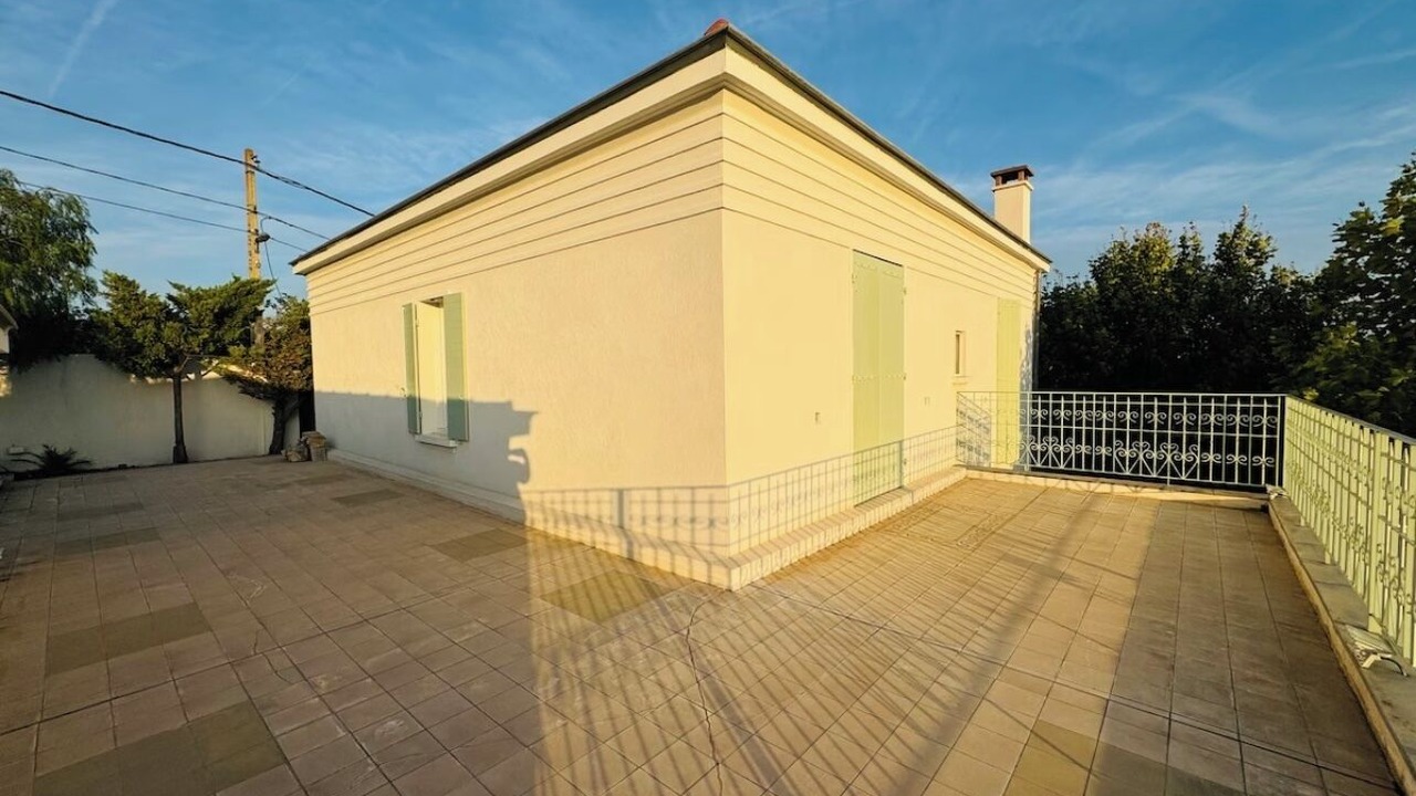 Photo of Outdoor in Saint-Mitre