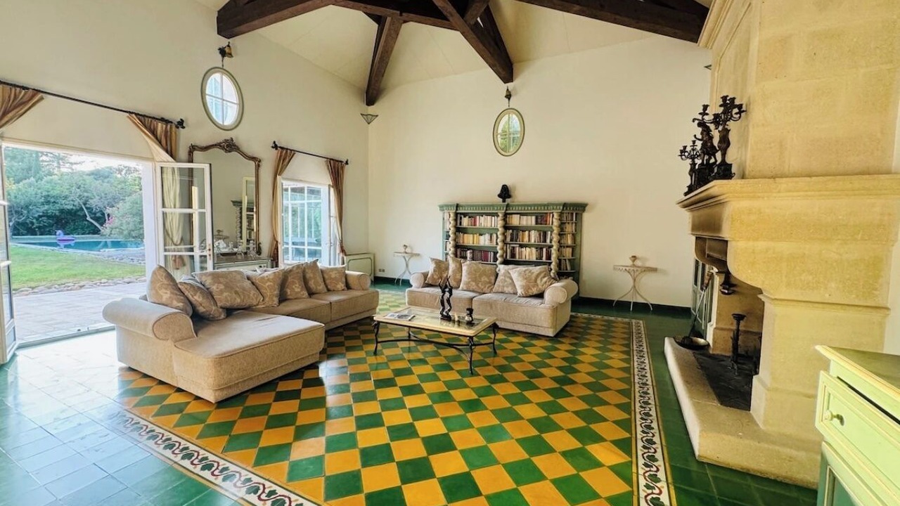 Photo of Livingroom in Saint-Mitre