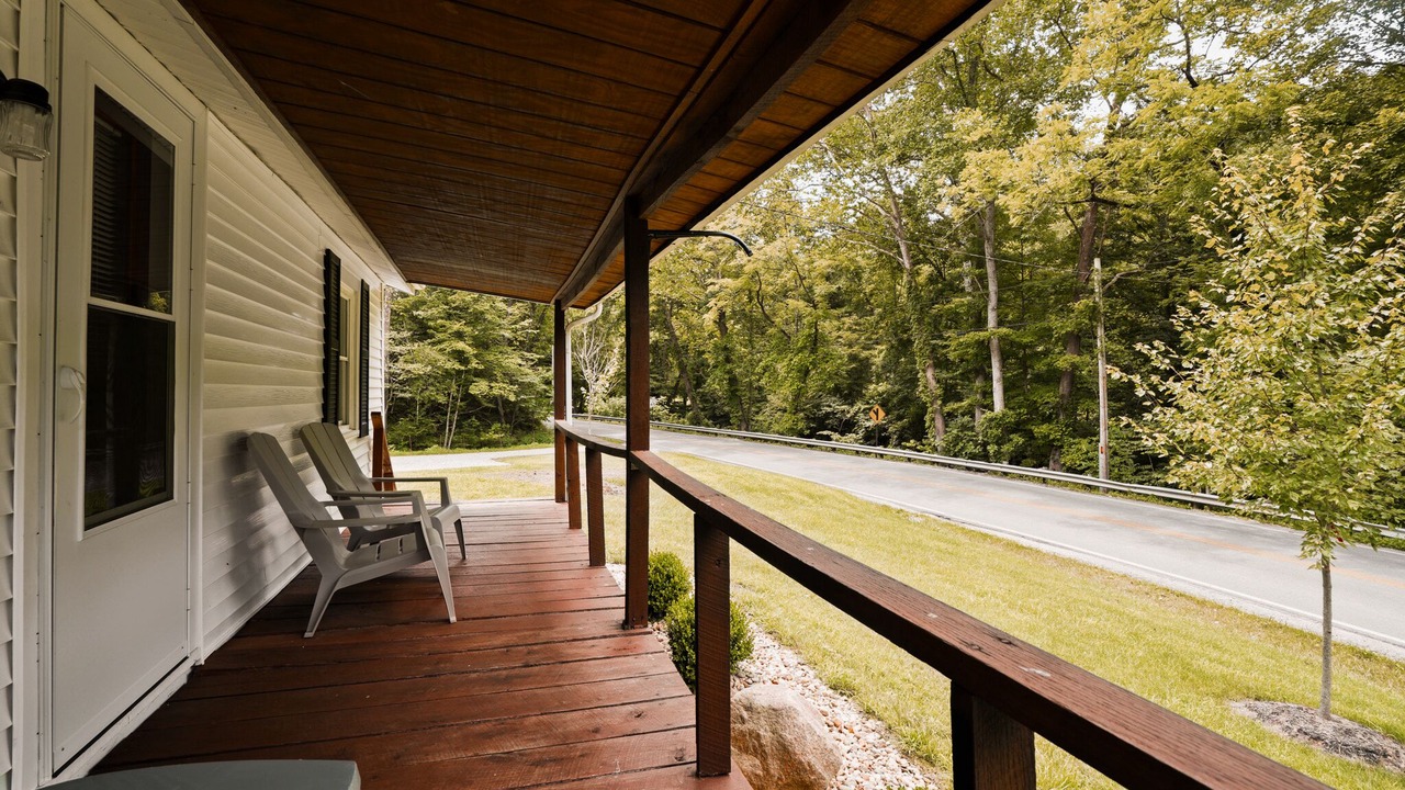 Photo of Patio Balcony in South Bloomingville