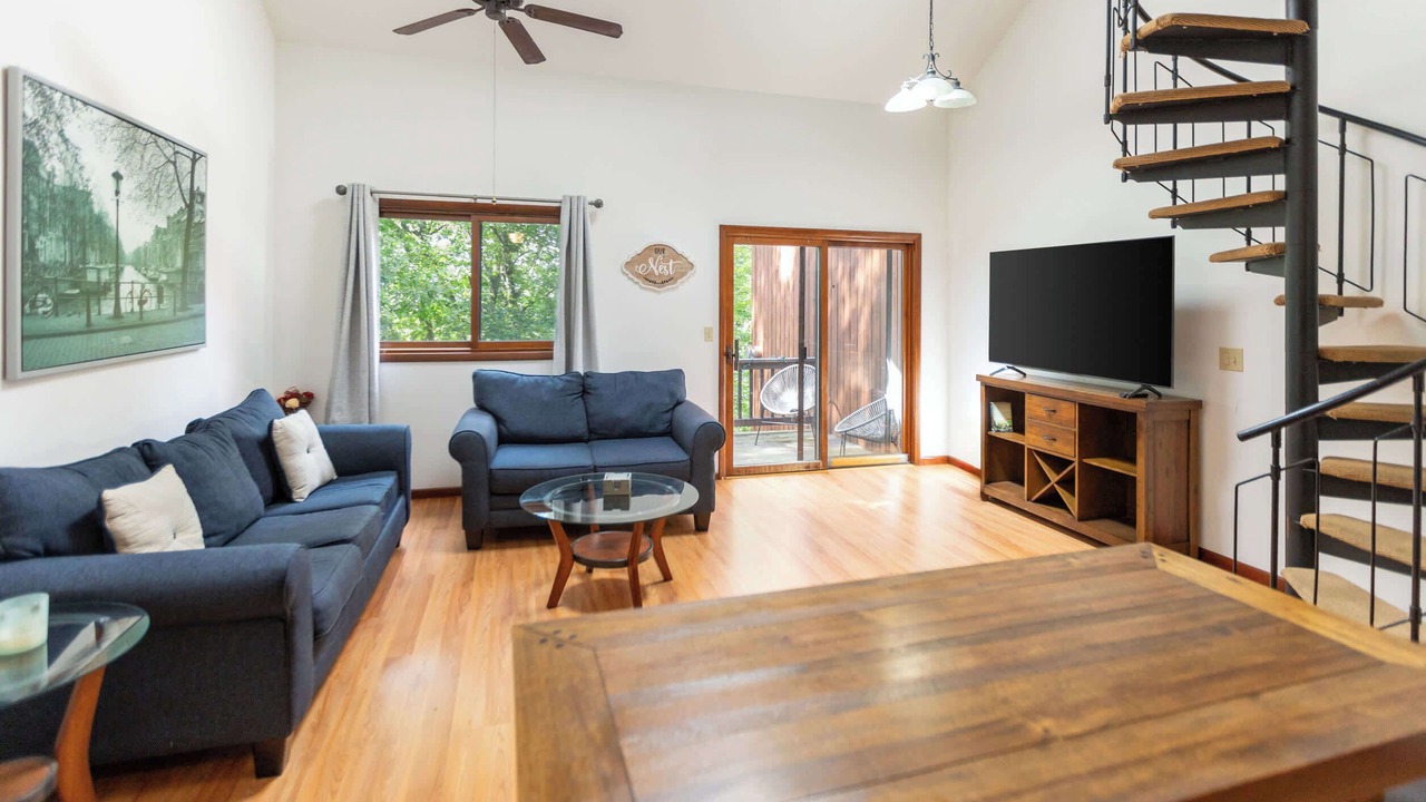 Photo of Livingroom in Vernon