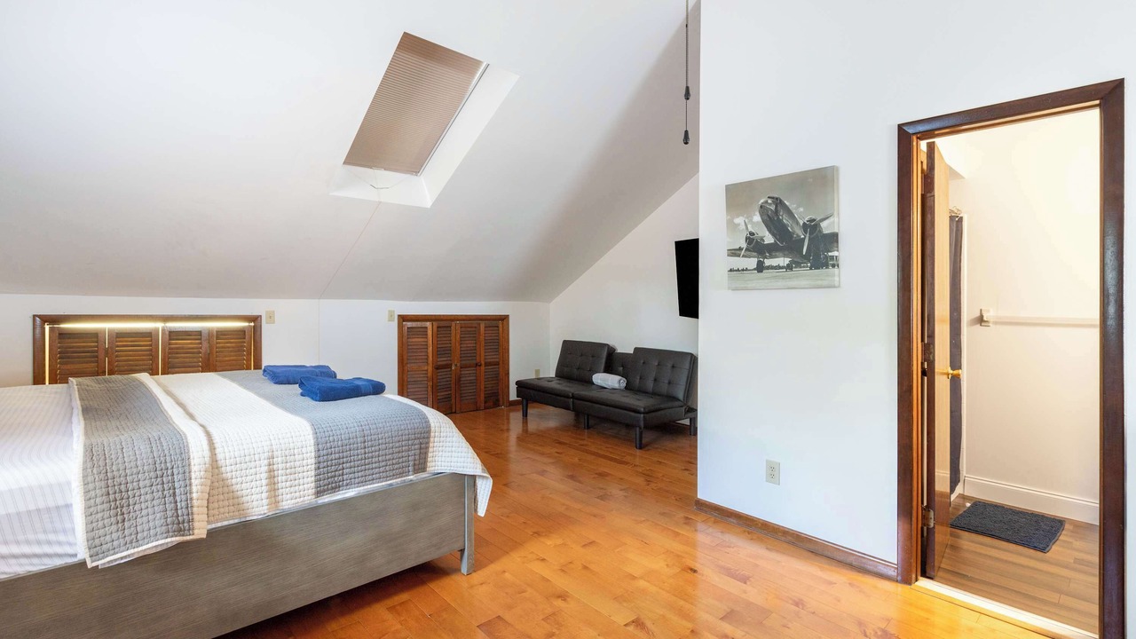 Photo of Bedroom in Vernon