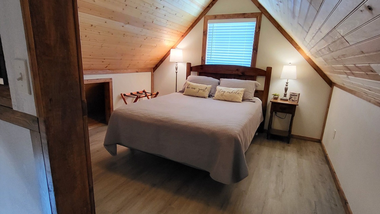 Photo of Bedroom in Gilmer