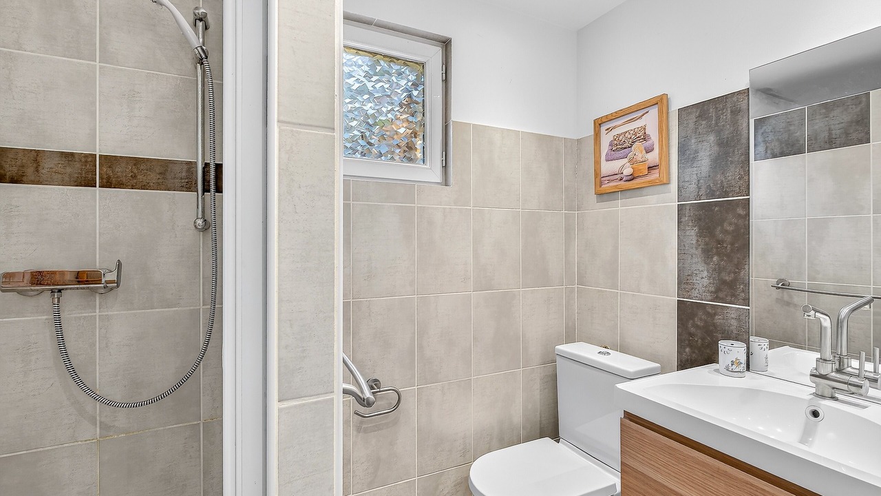 Photo of Bathroom in Meolans-Revel