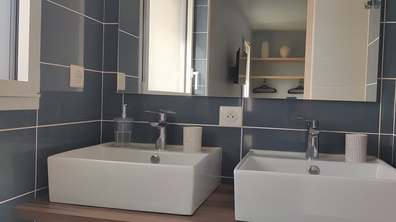 Photo of Bathroom in Pornic