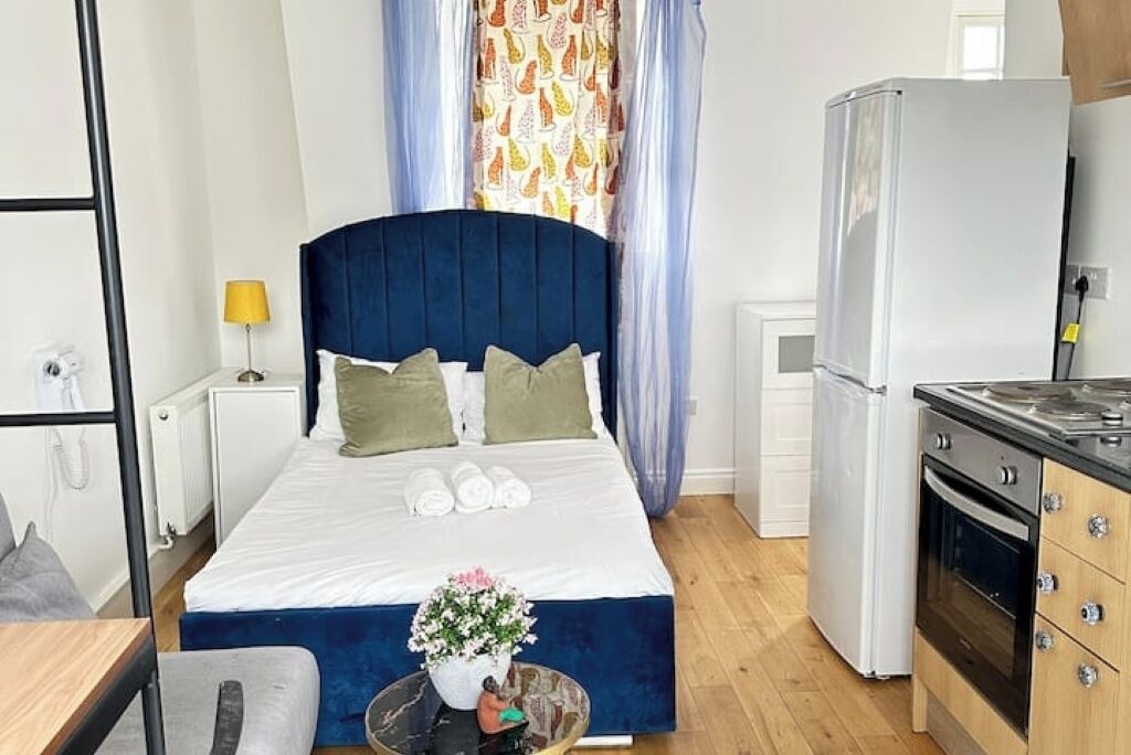 Photo of Bedroom in Camden Town with Primrose Hill