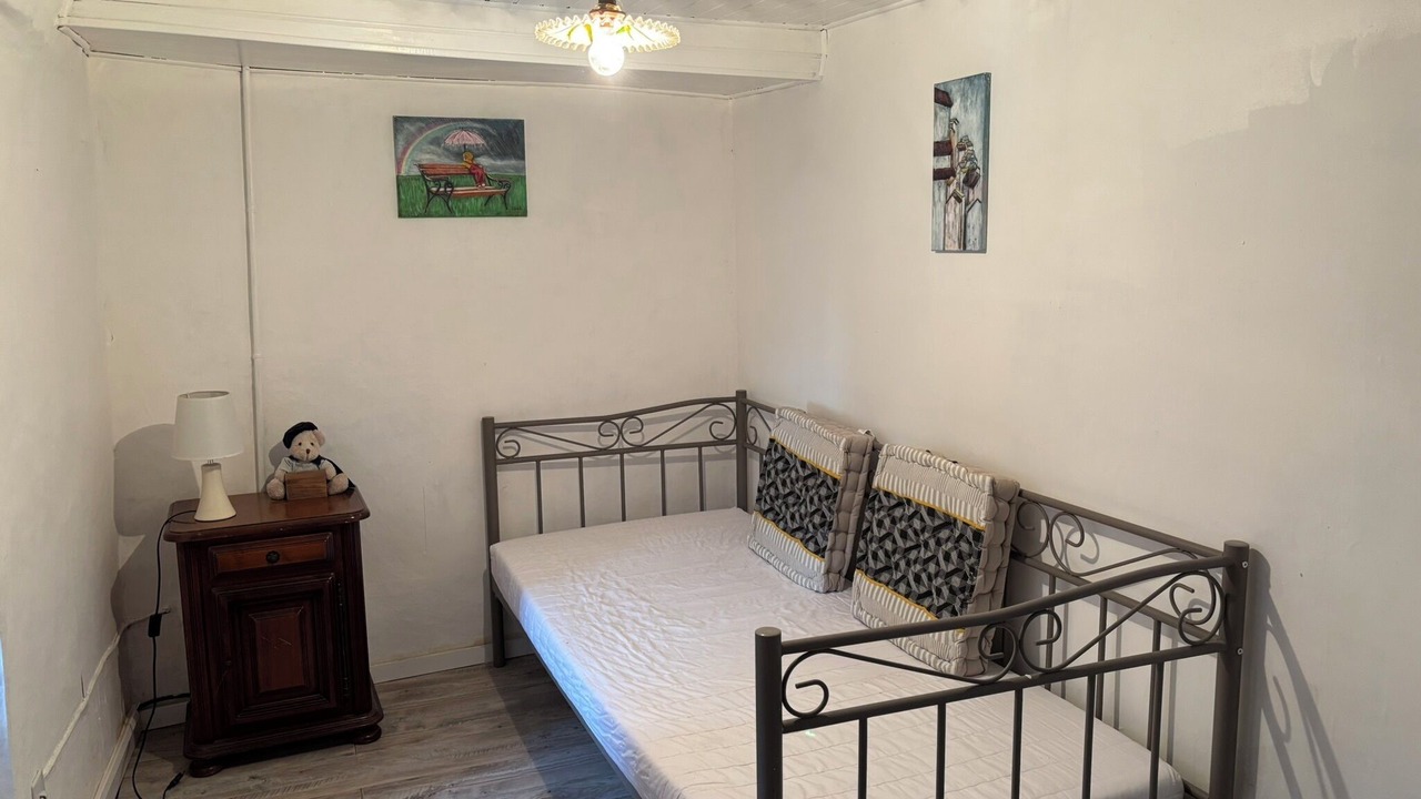 Photo of Bedroom in Martrin