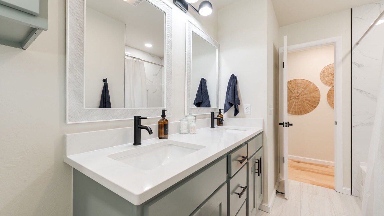 Photo of Bathroom in Central Oklahoma City