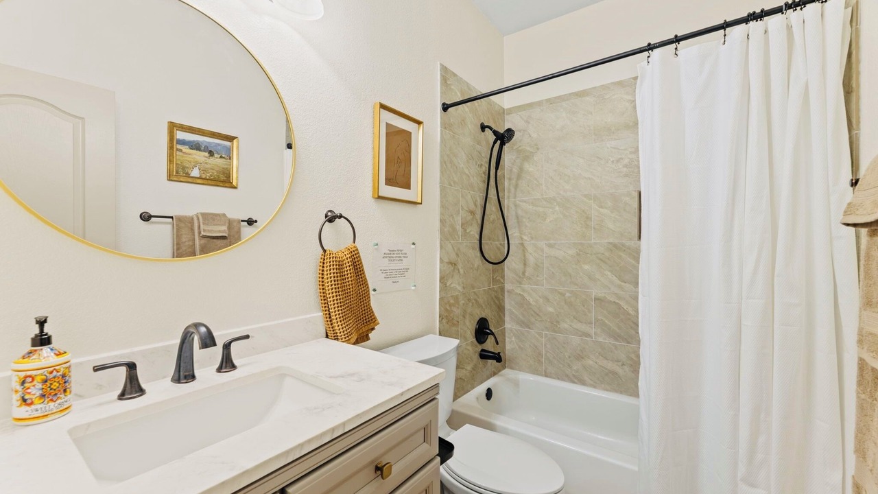 Photo of Bathroom in The Colony