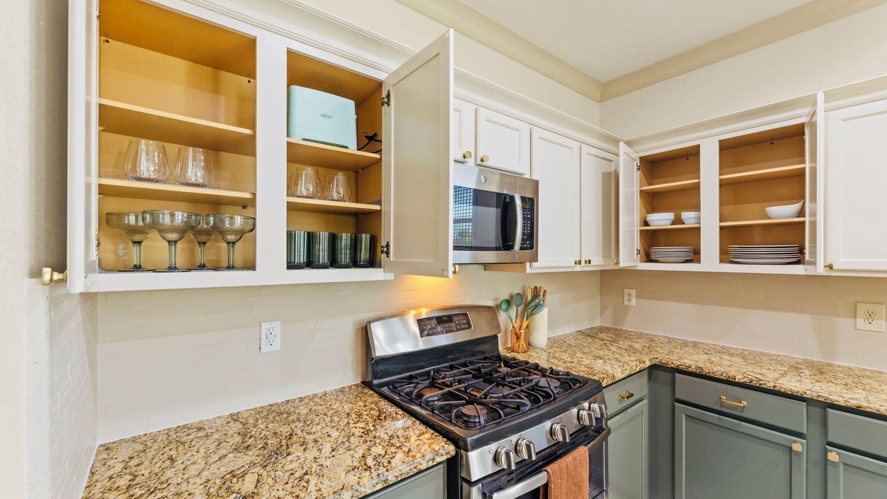 Photo of Kitchen in The Colony
