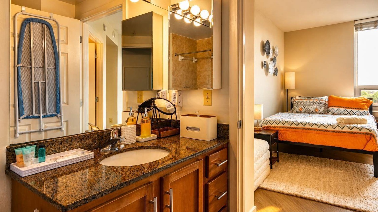 Photo of Bedroom in Downtown