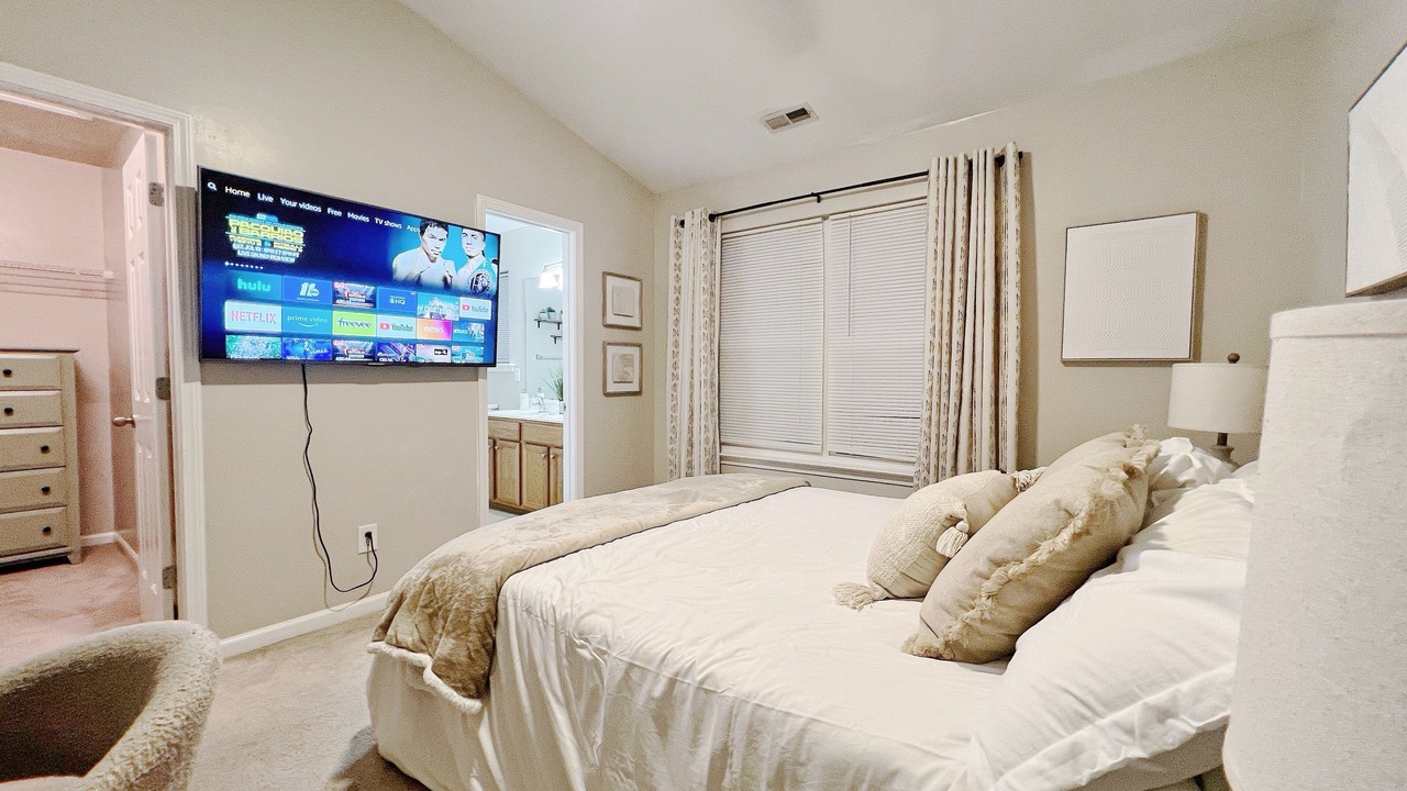 Photo of Bedroom in Northeast Raleigh