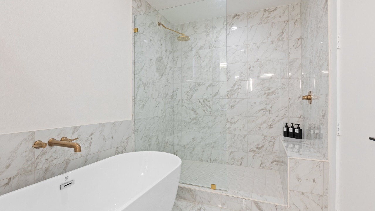 Photo of Bathroom in Oak Lawn