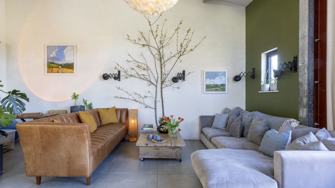 Photo of Livingroom in Burgh Island