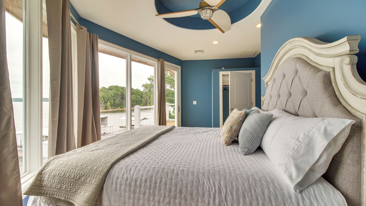 Photo of Bedroom in Dennis