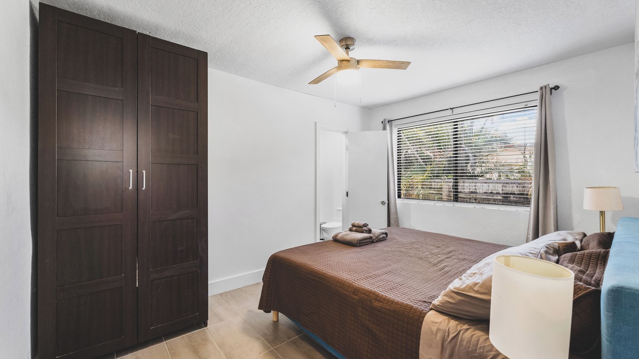 Photo of Bedroom in Royal Poinciana