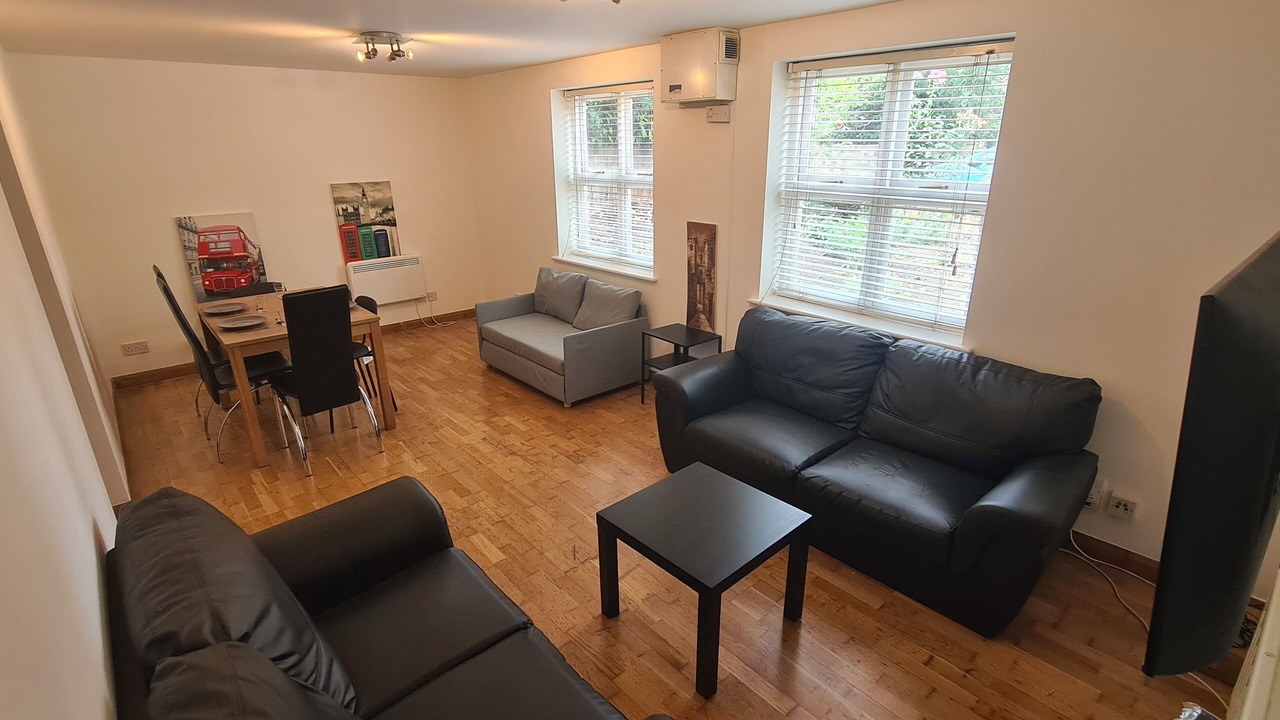 Photo of Livingroom in Hackney Downs