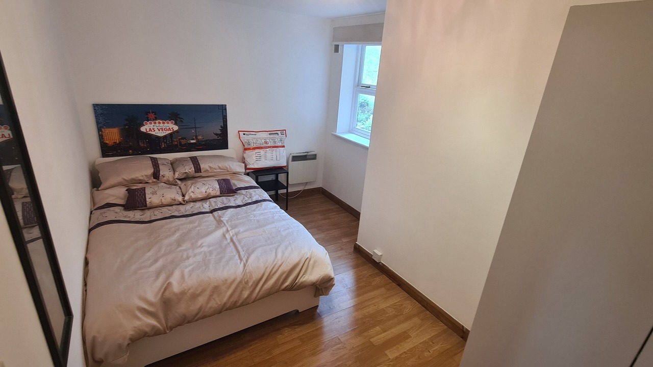 Photo of Bedroom in Hackney Downs