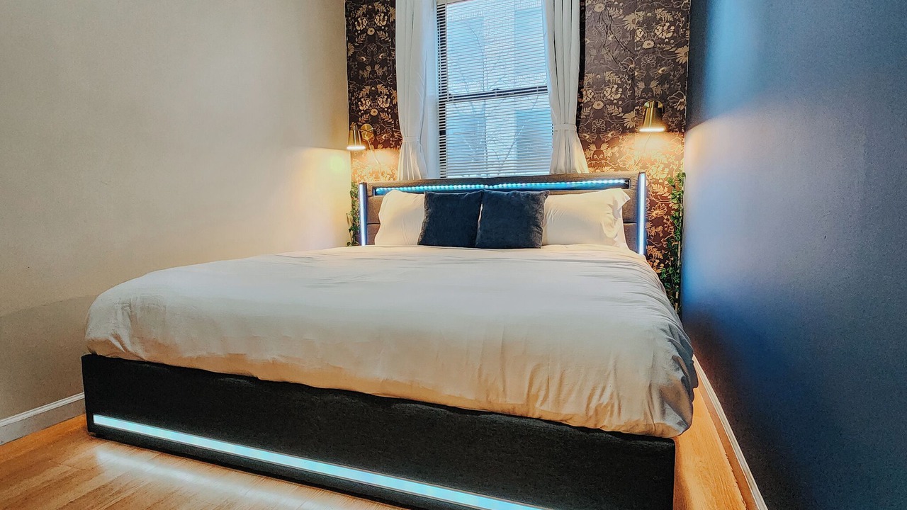 Photo of Bedroom in Center City