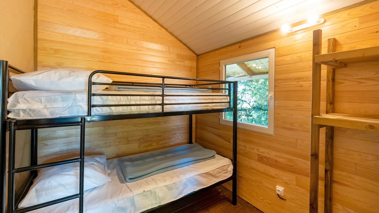 Photo of Bedroom in Lesperon