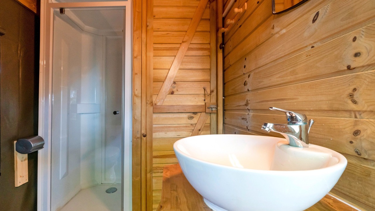 Photo of Bathroom in Lesperon
