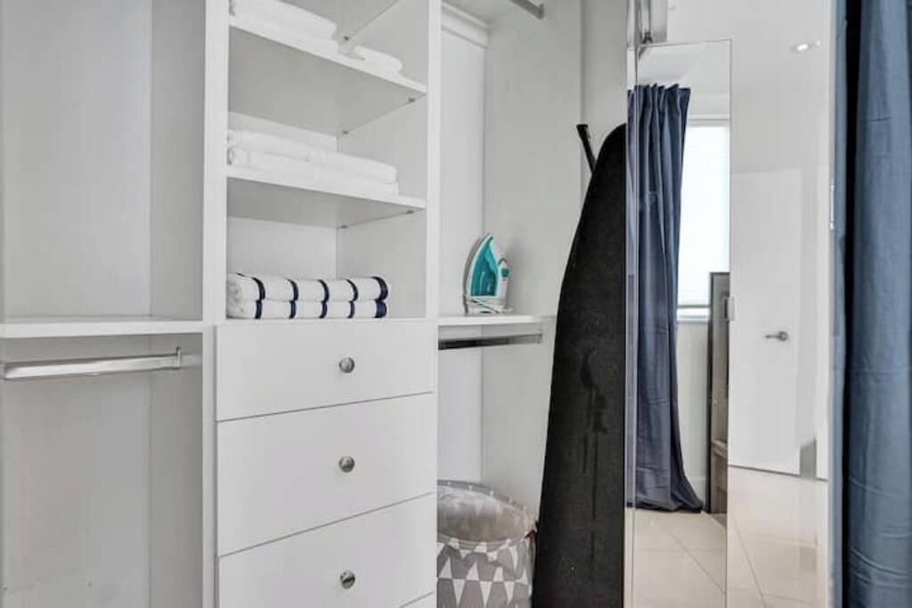 Photo of Others in West Avenue