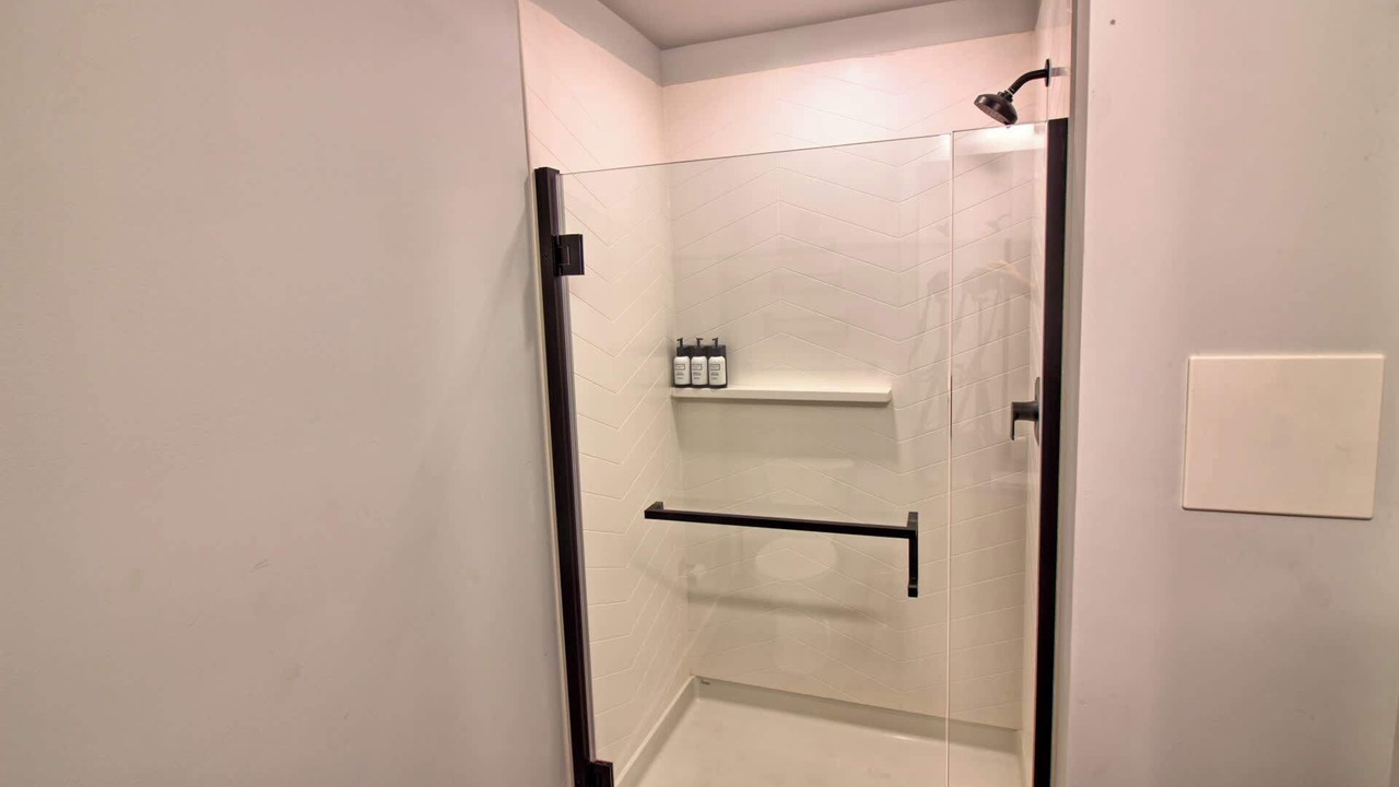 Photo of Bathroom in Midtown