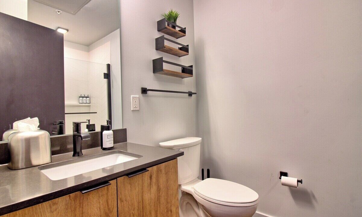 Photo of Bathroom in Midtown