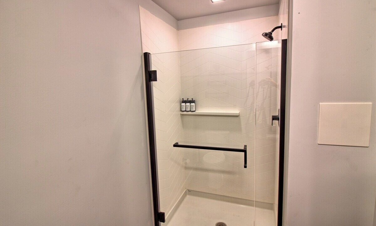 Photo of Bathroom in Midtown