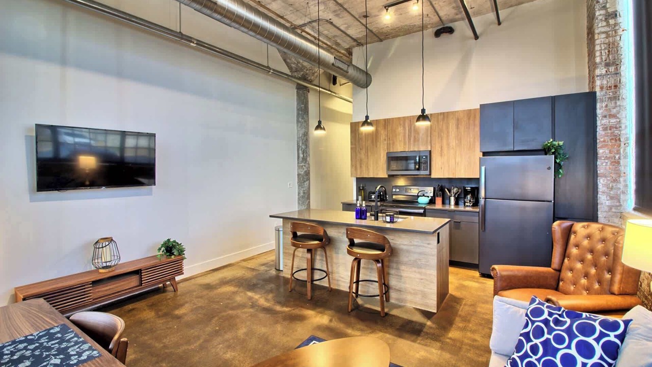 Photo of Livingroom in Midtown