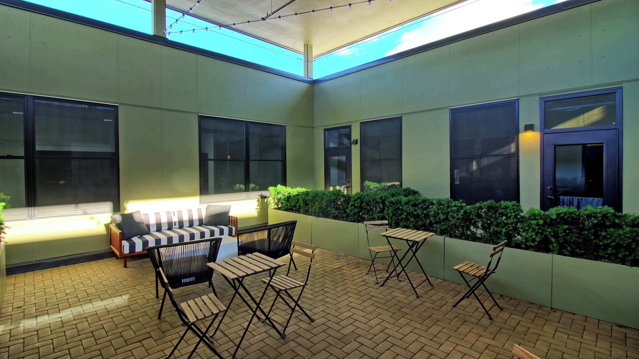 Photo of Patio Balcony in Midtown
