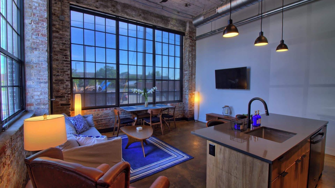 Photo of Livingroom in Midtown