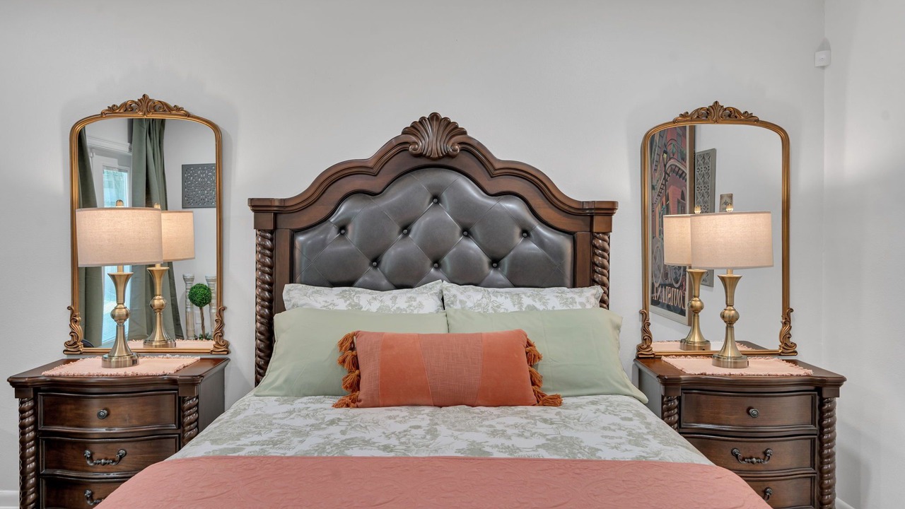 Photo of Bedroom in Willowdale