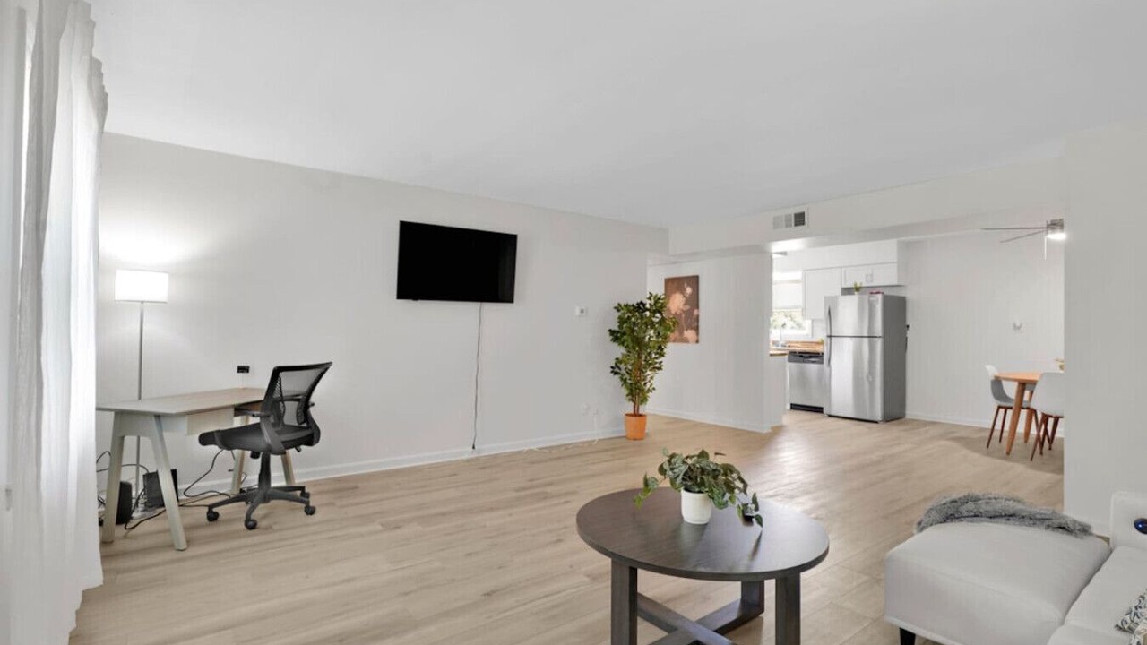 Photo of Livingroom in Newburgh