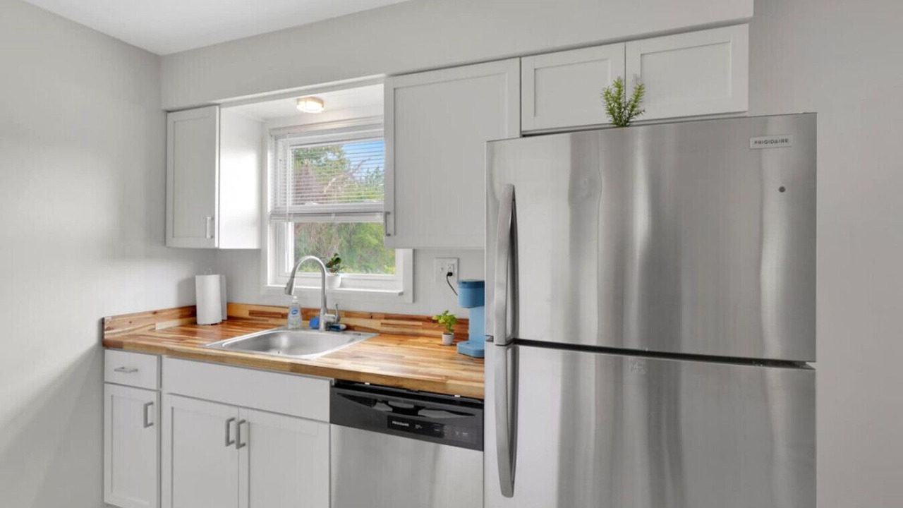 Photo of Kitchen in Newburgh