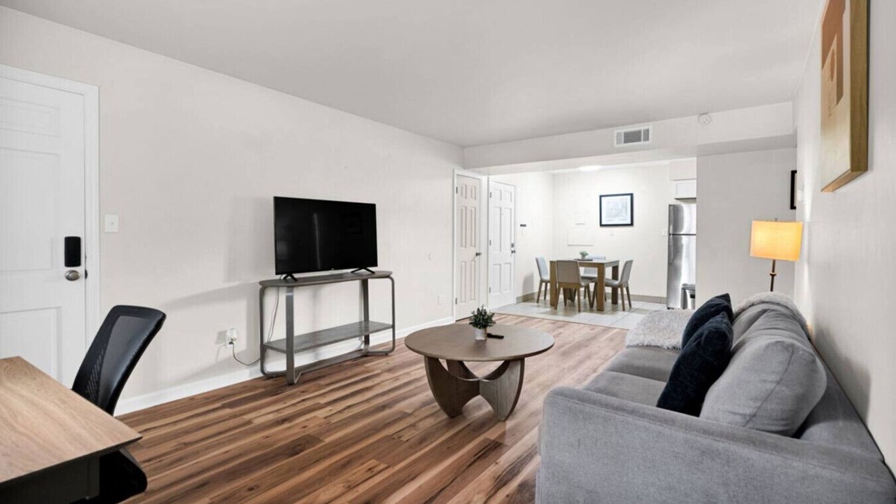 Photo of Livingroom in Newburgh