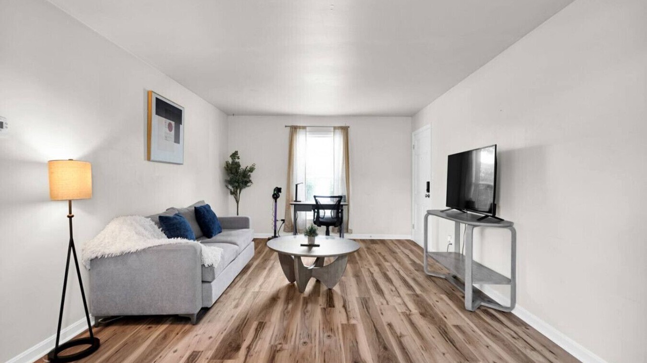 Photo of Livingroom in Newburgh